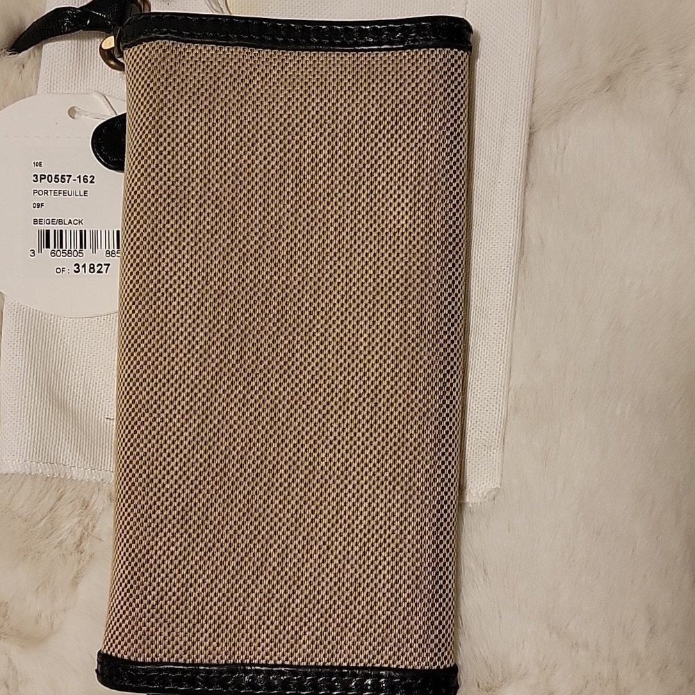Chloe Beige Canvas and Black Leather Wallet - Picture 8 of 11